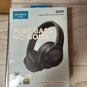 Soundcore by Anker Q20i Hybrid Active Noise Cancelling Headphones